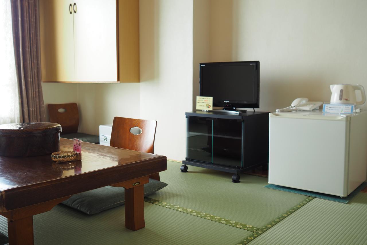 Hotel Kokuminshukusha Shōdoshima Esterno foto