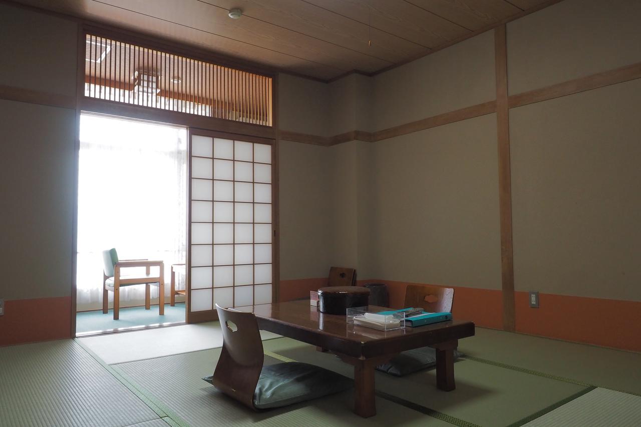 Hotel Kokuminshukusha Shōdoshima Esterno foto